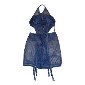 NWOT VICTORIA'S SECRET VERY SEXY MESH &‎ LACE GARTER SLIP SIZE 34B